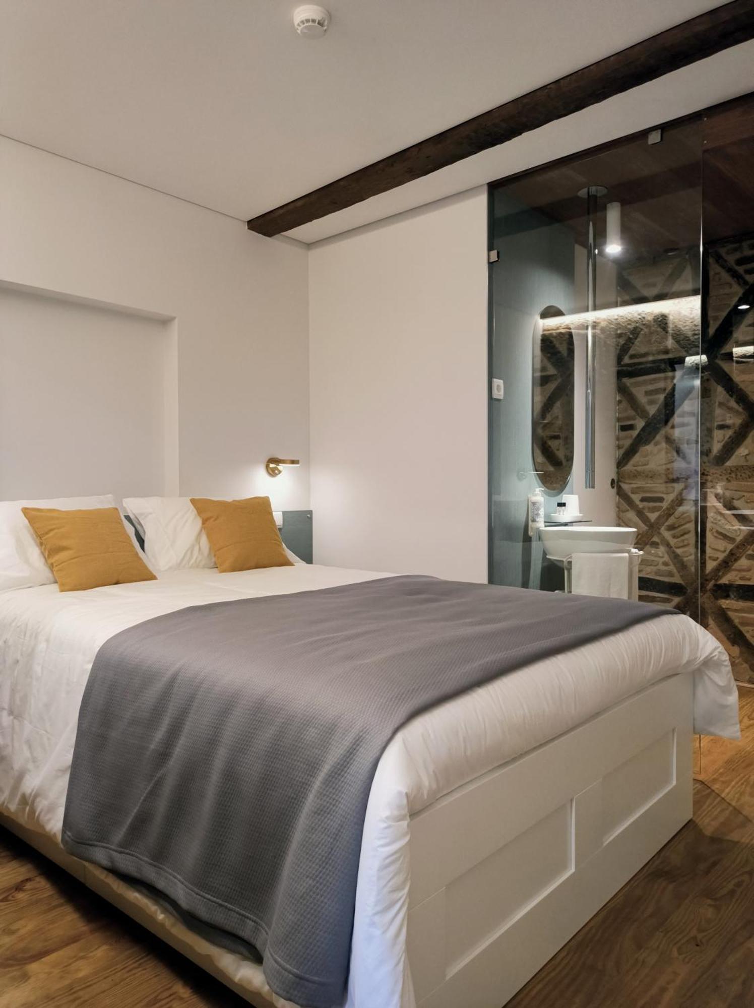 Domi Suites & Studios Guimarães Eksteriør bilde